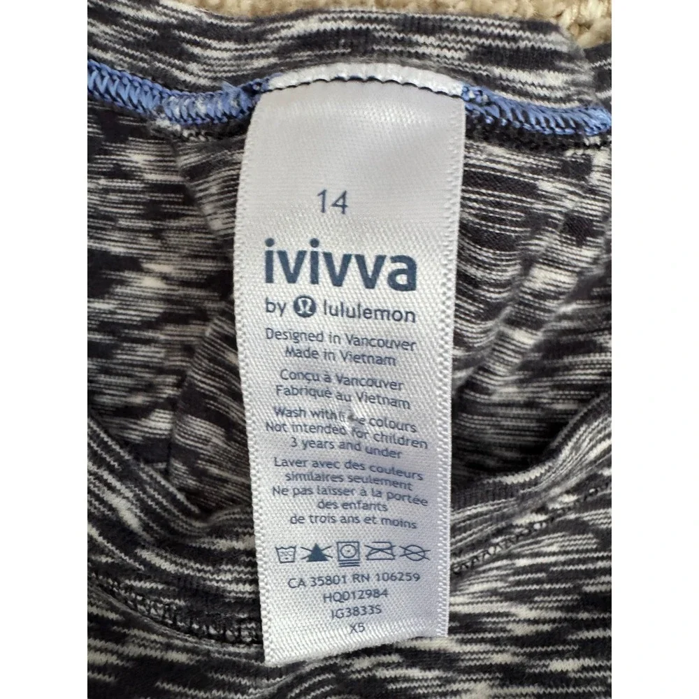 ivivva by lululemon Girls Long Sleeve Athletic Shirt Marled Black White‎ Size 14 - Picture 3 of 6